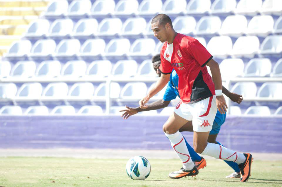 اللاعب اليافي رمزي صفوري يُسجل أول أهدافه مع فريق هبوعيل تل ابيب